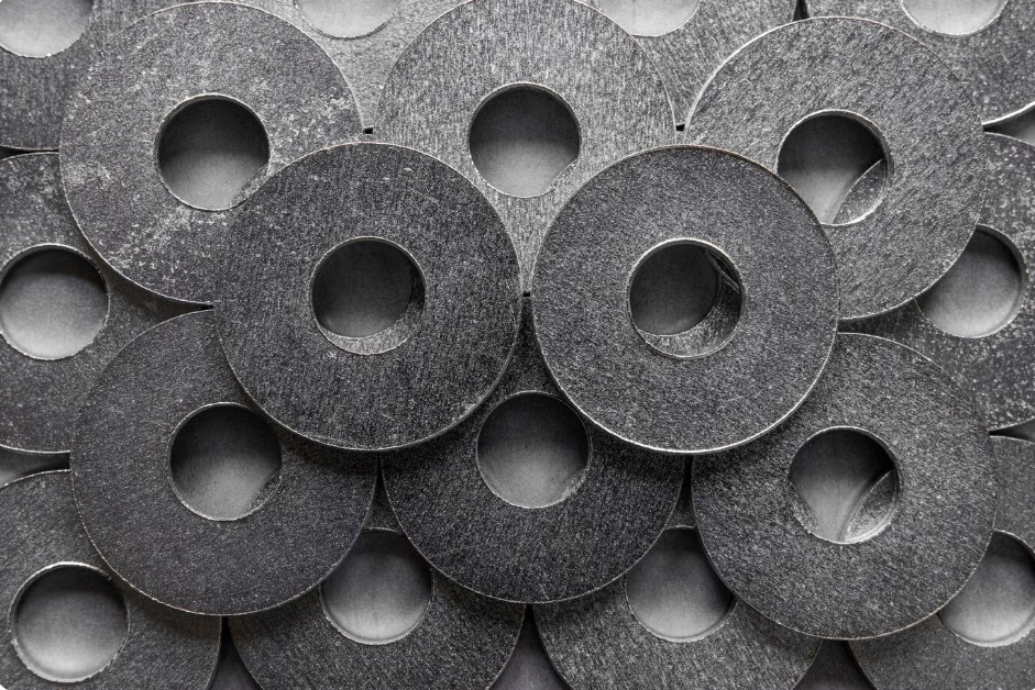 A collection of ring shaped heavy metals