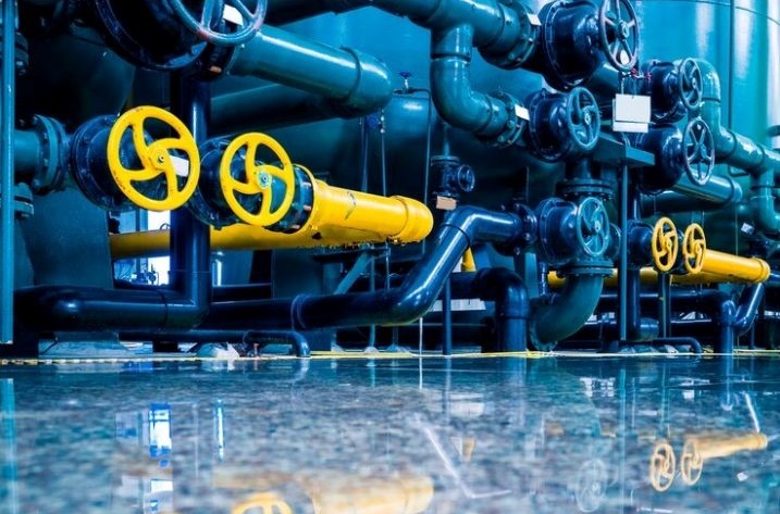 A colourful natural gas plant